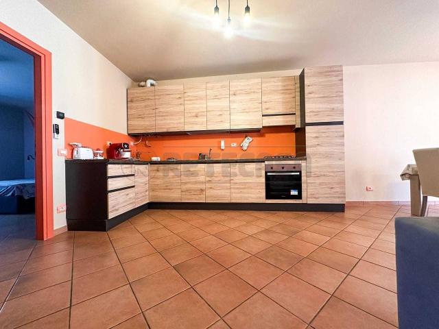 Appartamento in vendita a Desenzano Del Garda