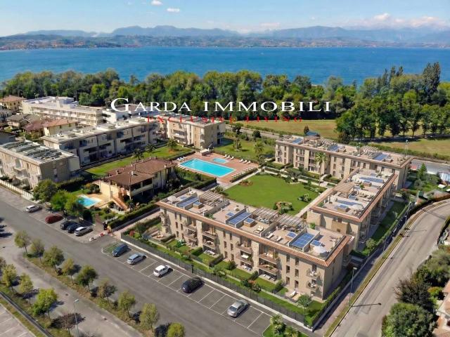 Appartamento in vendita a Desenzano Del Garda