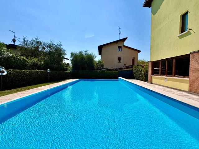 Appartamento in vendita a Desenzano del Garda BS