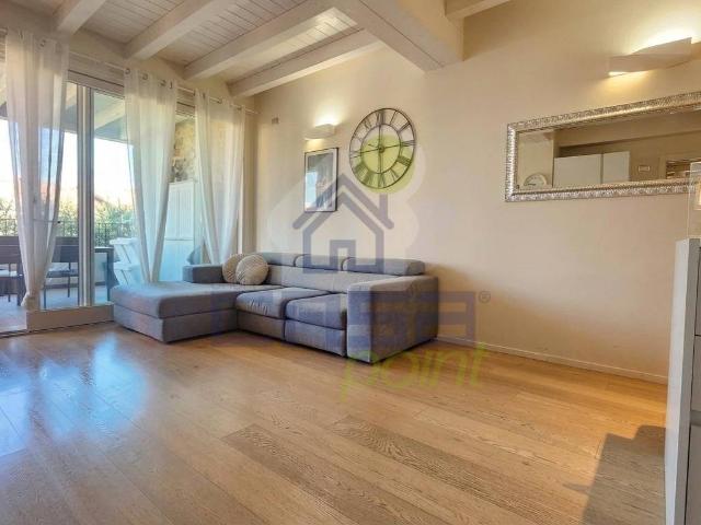 Appartamento in vendita a Desenzano del Garda BS