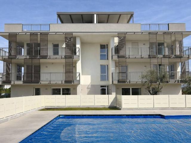 Appartamento in vendita a Desenzano del Garda BS