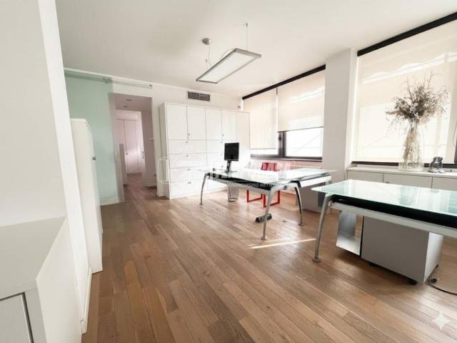 Appartamento in vendita a Desenzano del Garda BS
