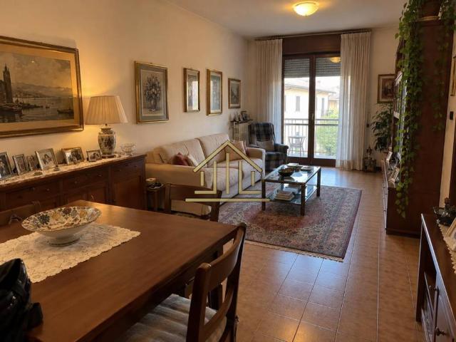 Appartamento in vendita a Desenzano del Garda BS