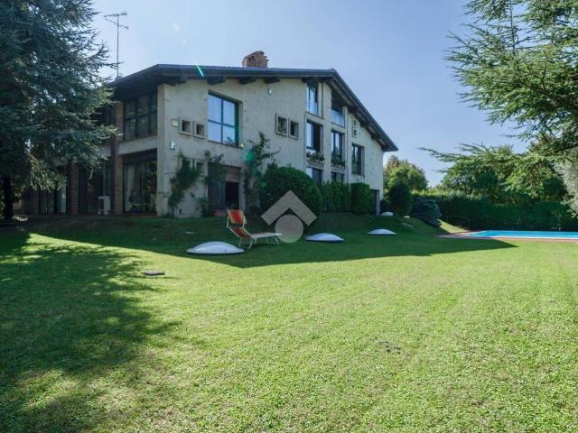 Appartamento in vendita a Desenzano del Garda BS
