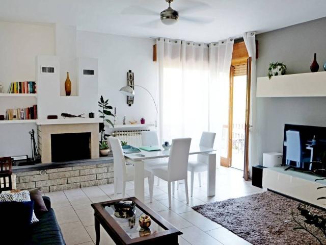 Appartamento in vendita a Desenzano del Garda BS