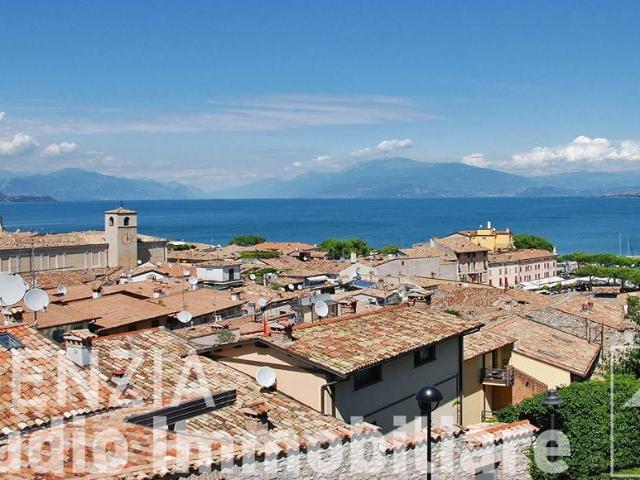 Appartamento in vendita a Desenzano del Garda BS