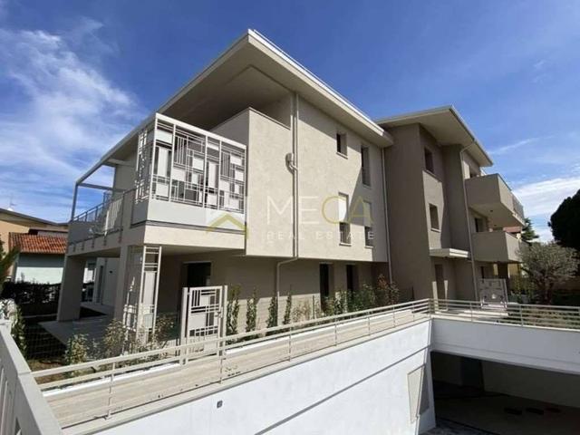 Appartamento in vendita a Desenzano del Garda BS