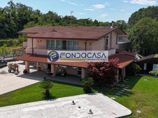 Appartamento in vendita a Desenzano del Garda BS