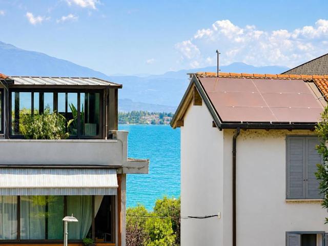 Appartamento in vendita a Desenzano del Garda BS