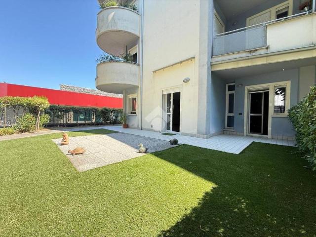Appartamento in vendita a Desenzano del Garda BS
