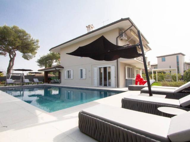 Appartamento in vendita a Desenzano del Garda BS