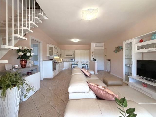 Appartamento in vendita a Desenzano del Garda BS