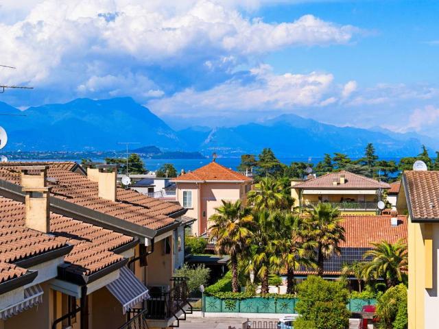 Appartamento in vendita a Desenzano del Garda BS