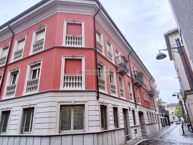 Appartamento in vendita a Desio MB