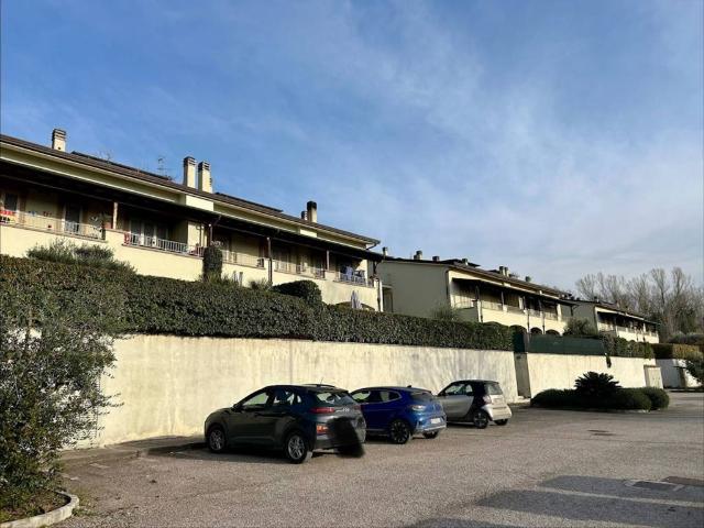 Appartamento in vendita a Deruta PG