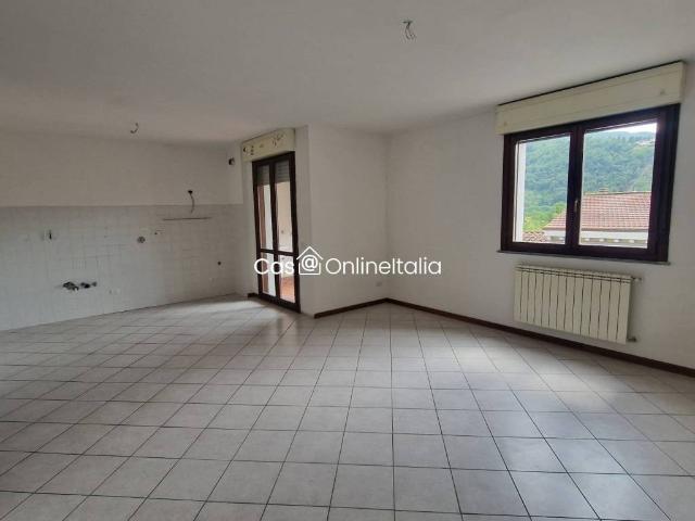 Appartamento in vendita a Dicomano FI