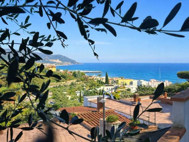 Appartamento in vendita a Diano Marina IM