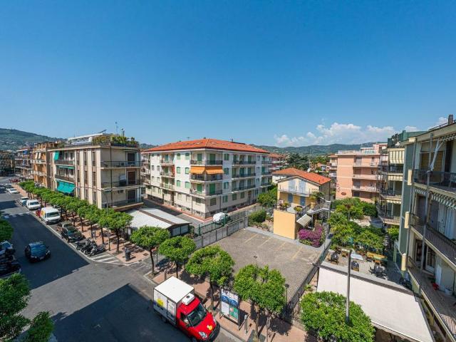 Appartamento in vendita a Diano Marina IM