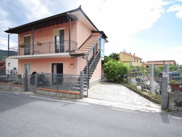 Appartamento in vendita a Diano Arentino IM