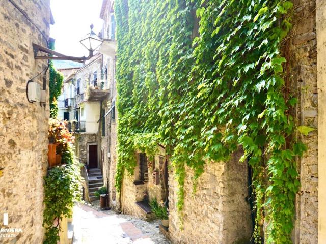 Appartamento in vendita a Dolceacqua IM