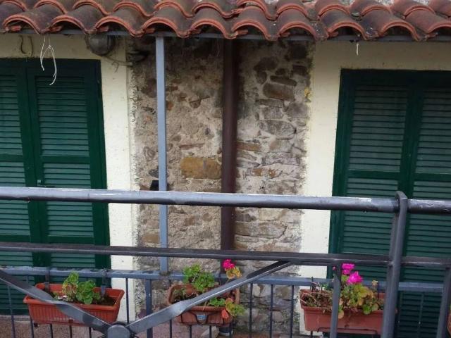 Appartamento in vendita a Dolceacqua IM