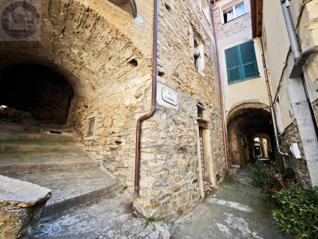 Appartamento in vendita a Dolcedo via cairoli, 1, Isolalunga