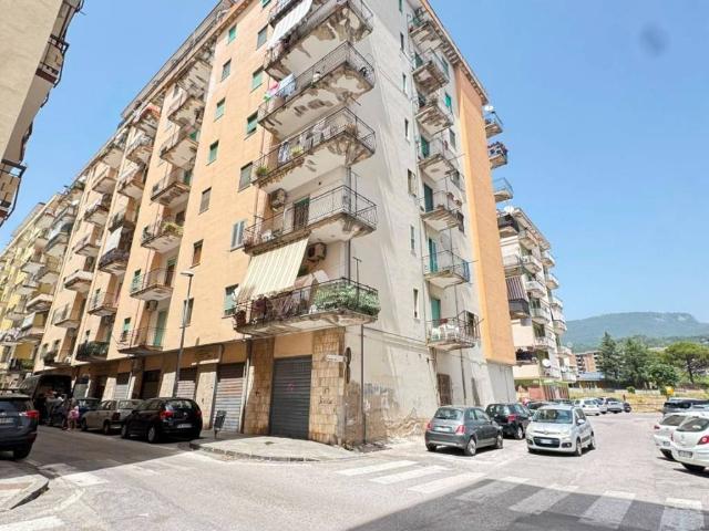 Appartamento in vendita a Eboli SA