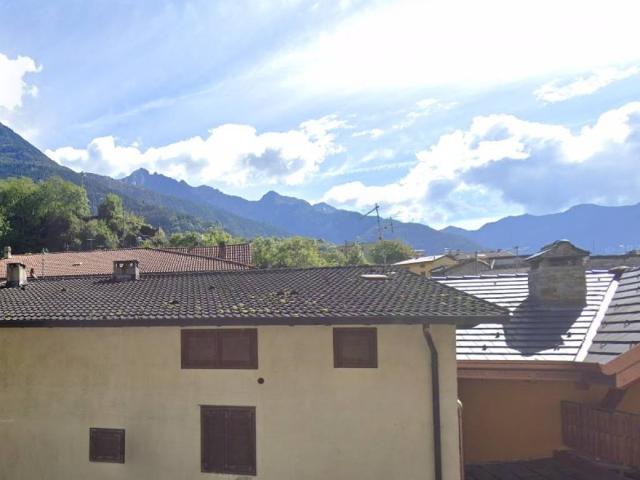 Appartamento in vendita a Edolo BS