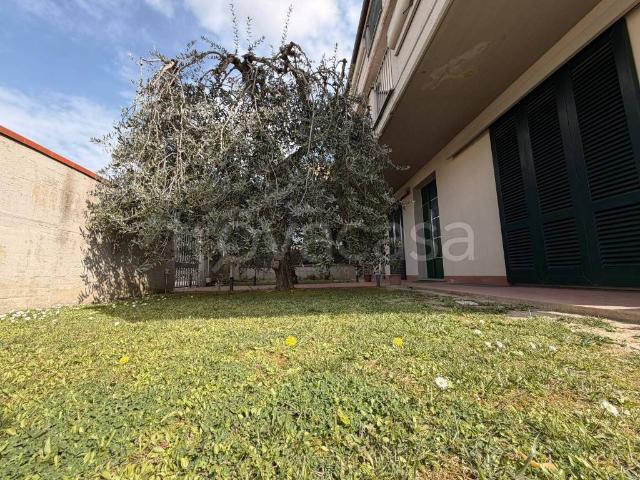 Appartamento in vendita a Empoli via dei Cappuccini, Ponzano