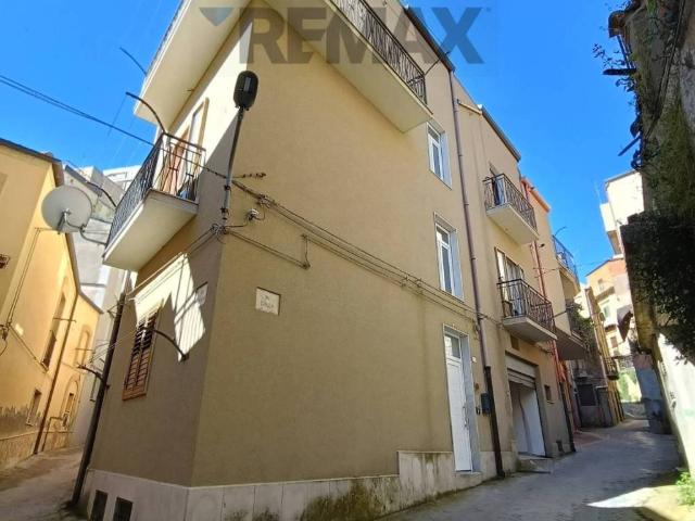Appartamento in vendita a Enna EN