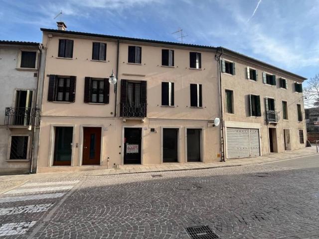 Appartamento in vendita a Este PD