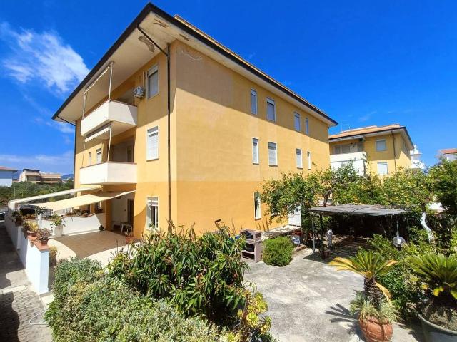 Appartamento in vendita a Furnari