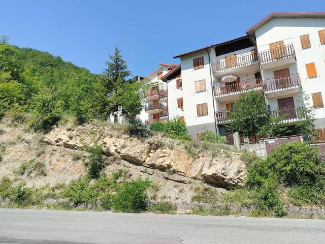 Appartamento in vendita a Fabbrica Curone AL