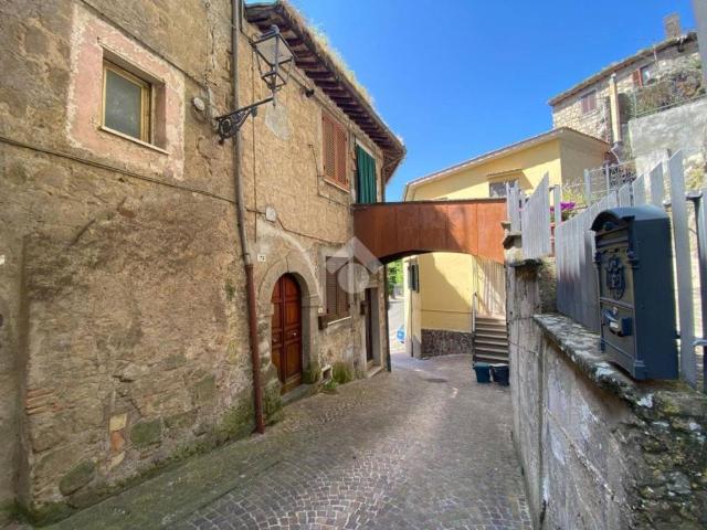 Appartamento in vendita a Fabrica di Roma VT