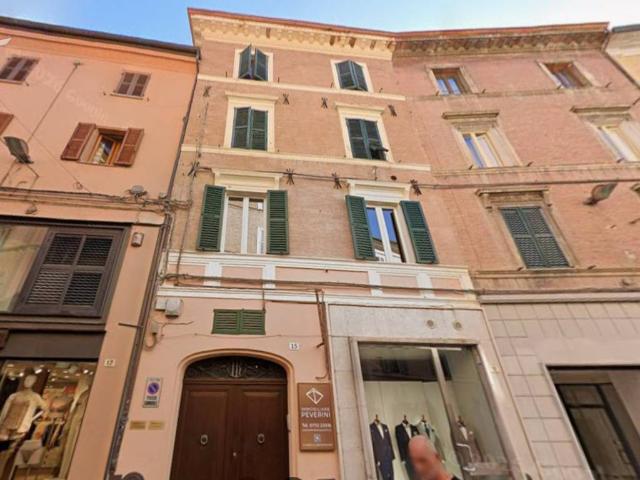 Appartamento in vendita a Fabriano AN