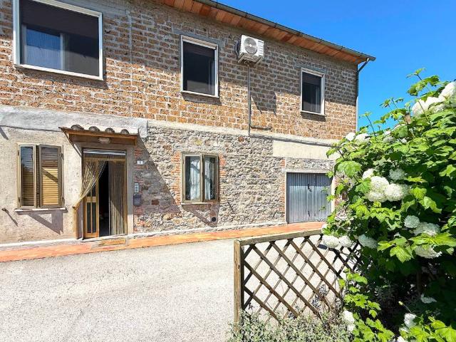 Appartamento in vendita a Fabro TR