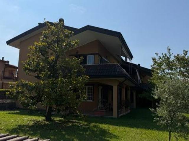 Appartamento in vendita a Fagnano Olona VA