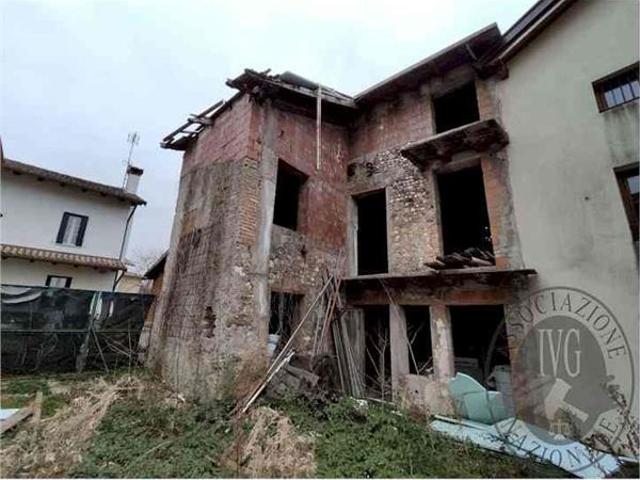 APPARTAMENTO in VENDITA a FAGAGNA Fagagna di 4 vani