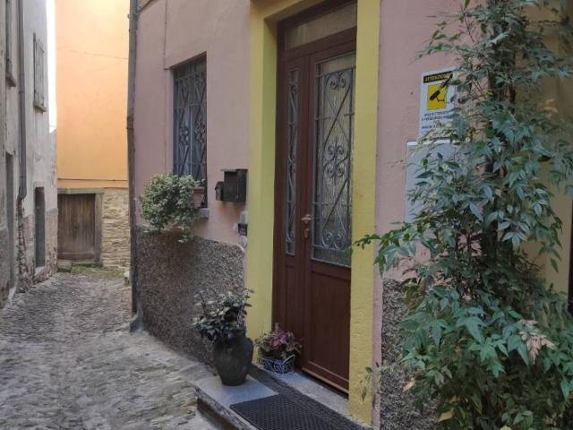 Appartamento in vendita a Faggeto Lario CO