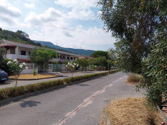 Appartamento in vendita a Falconara Albanese CS