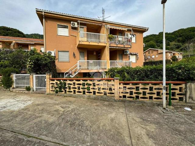 Appartamento in vendita a Falconara Albanese CS