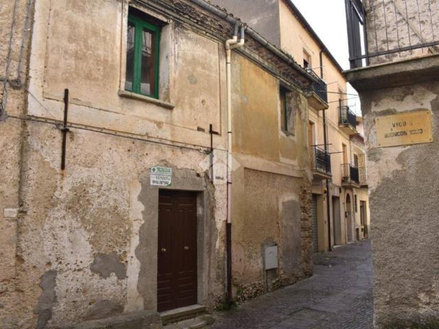 Appartamento in vendita a Falconara Albanese CS