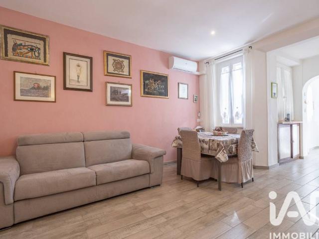 Appartamento in vendita a Falconara Marittima AN