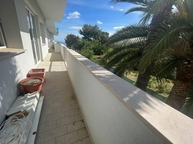 Appartamento in vendita a Falconara Marittima AN