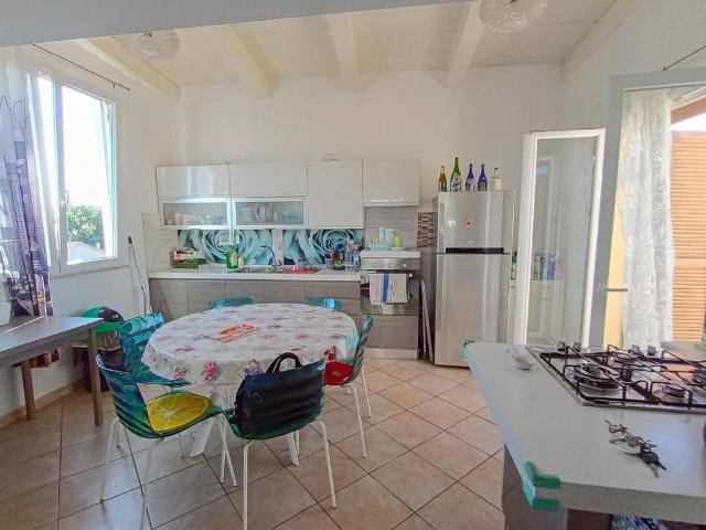 Appartamento in vendita a Falconara Marittima AN