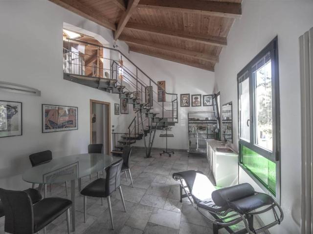 Appartamento in vendita a Falconara Marittima AN