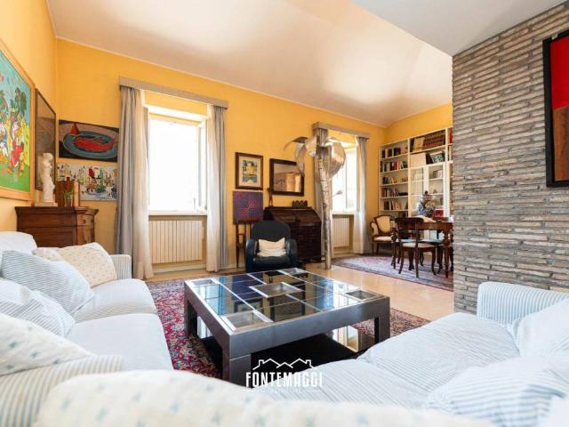 Appartamento in vendita a Fano, Centro Storico
