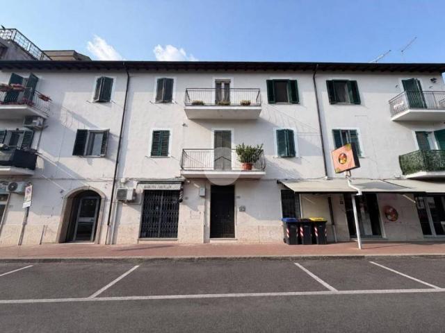 Appartamento in vendita a Fara in Sabina RI