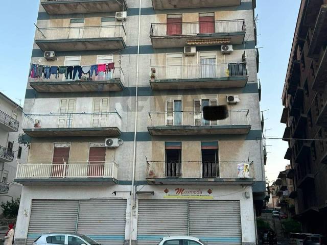 Appartamento in vendita a Favara