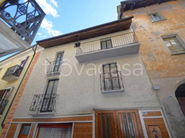 Appartamento in vendita a Fenestrelle via Umberto I, 56